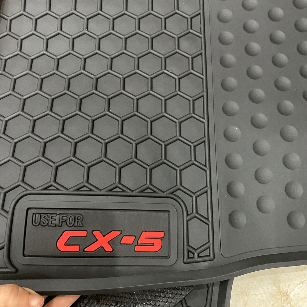 Thảm Lót Sàn Cao Su Xe Mazda CX5 đời 2015 đến 2022 Hàng Cao Su Đúc Ko Mùi - đen chữ đỏ