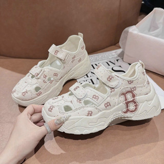 Giày sục GG
