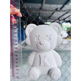 Tượng thạch cao gấu và Doreamon