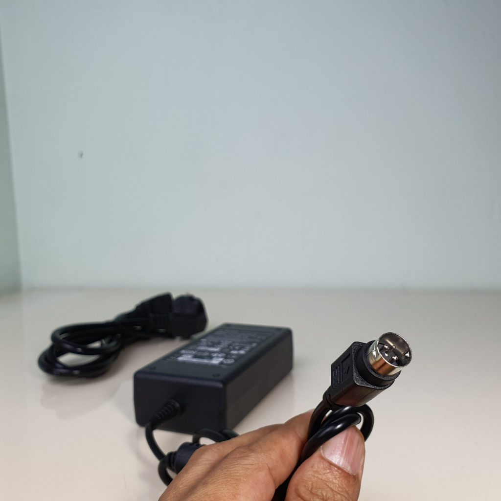 Dây nguồn máy in nhiệt, in bill, in tem 24V - 3A Jack tròn 3 chân Mới 100%