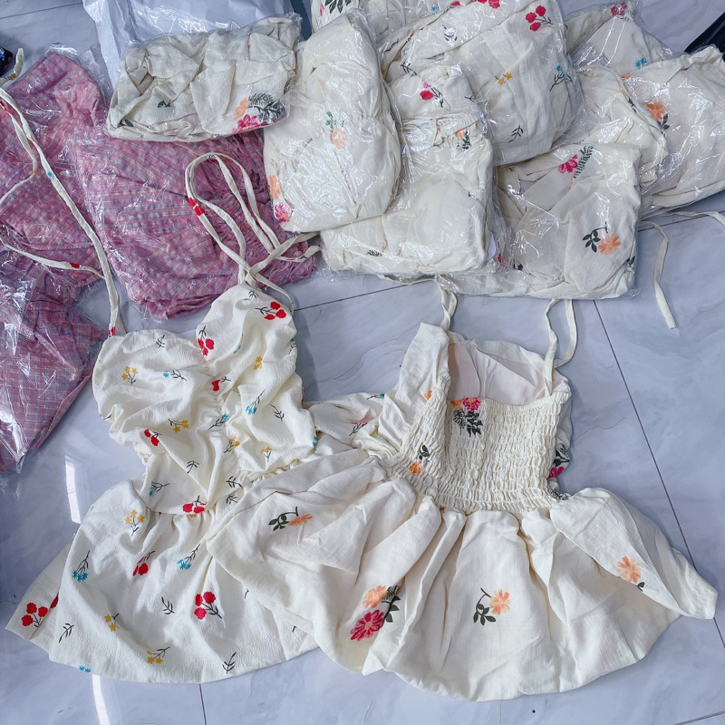 Áo 2 dây hoa babydoll nhún ngực nhún sau lưng - B5P