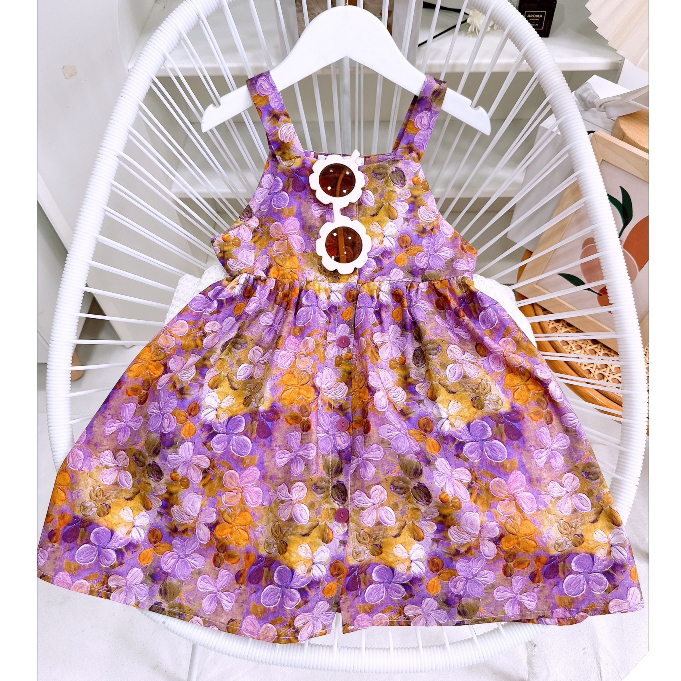 Váy bé gái 2 dây hoa 3D thiết kế cúc trước ngực cho bé yêu từ 8-25kg