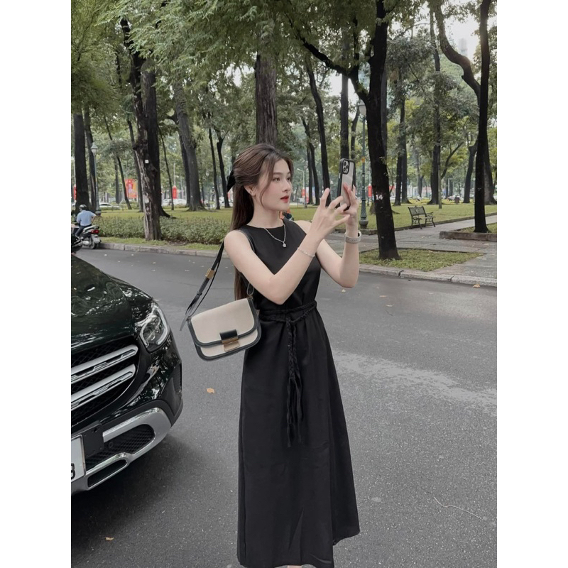 Đầm Linen dáng dài phối dây eo