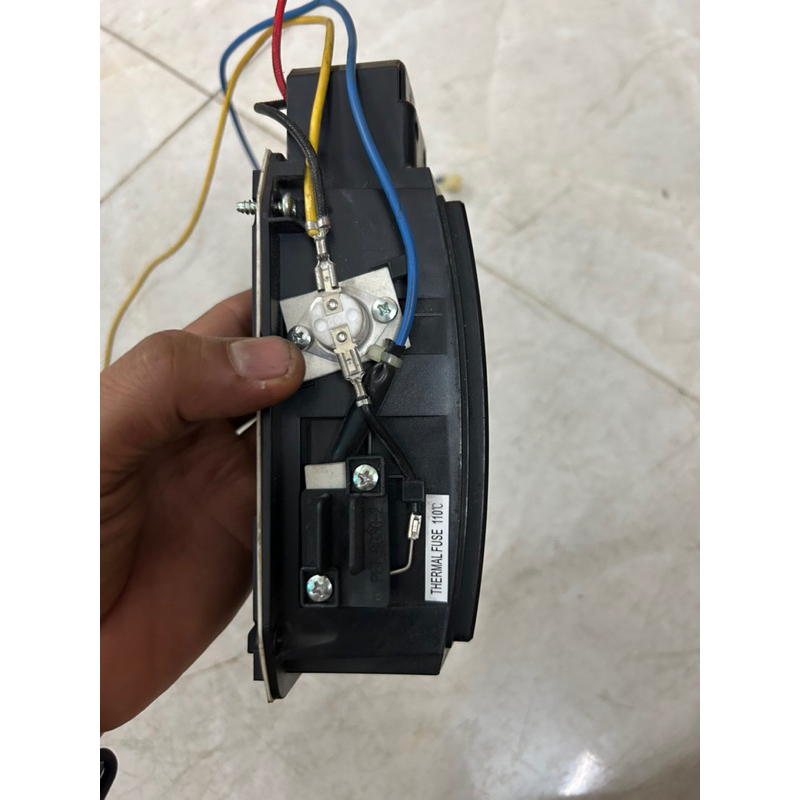 Sấy nhiệt tháo từ máy sáy dùng điện 220v