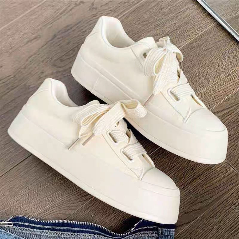 Giày sneaker trắng đế bánh mì, giày thể thao nữ canvas đế bánh mì cao 3P
