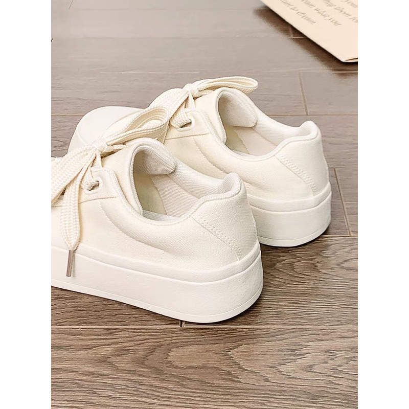 Giày sneaker trắng đế bánh mì, giày thể thao nữ canvas đế bánh mì cao 3P