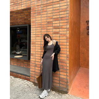Đầm 2 dây maxi + áo khoác dáng dài