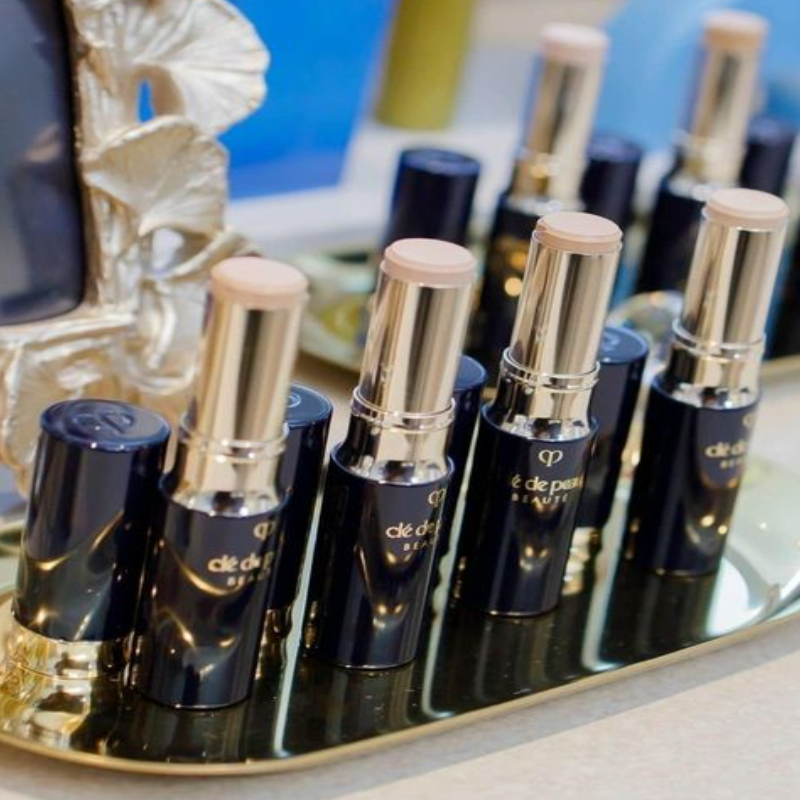 Che Khuyết Điểm Cle De Peau