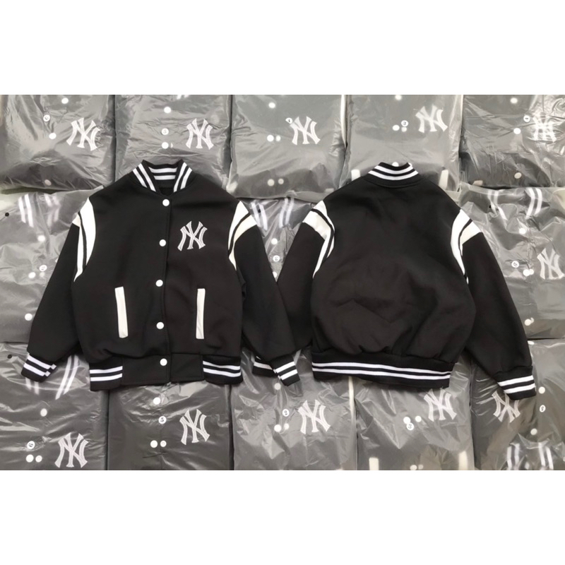 Áo Khoác nỉ Bomber cổ trụ siêu hót cho bé