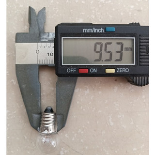 Bóng đèn sợi đốt E10 đuôi xoáy 10mm 6.2V 0.5A
