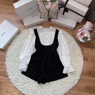 Set sơ mi kèm yếm vải 089