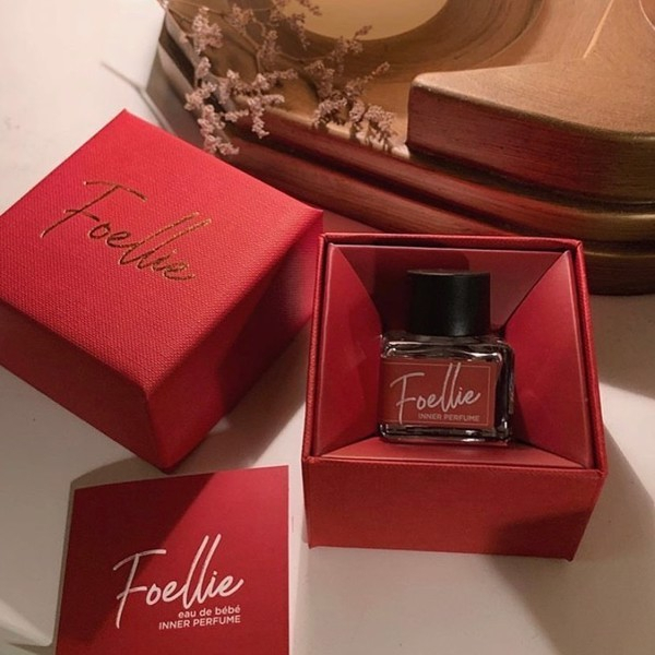 Nước Hoa Vùng Kín FOELLIE 5ml Màu ĐỎ Giúp Cô Bé Bim Bim Thơm Nhẹ Nhàng Sạch Khô Thoáng DASATA