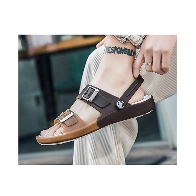 Giày sandal nam đi biển GDN130
