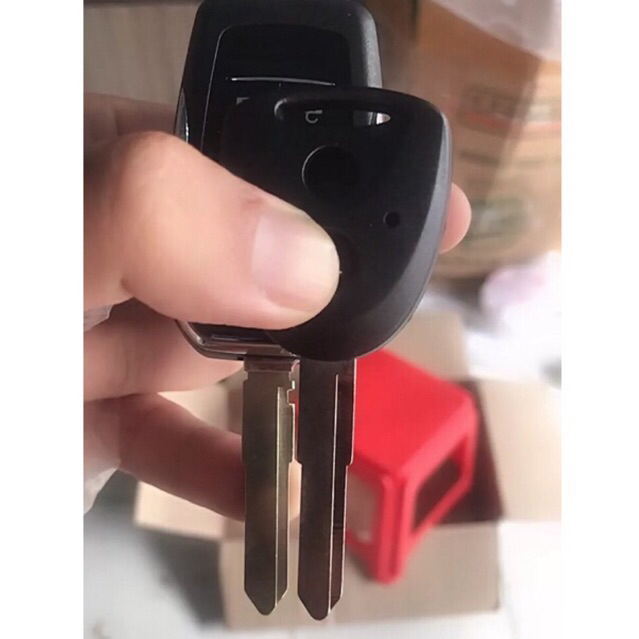 Vỏ độ gập cho xe Toyota Wigo 2 nút