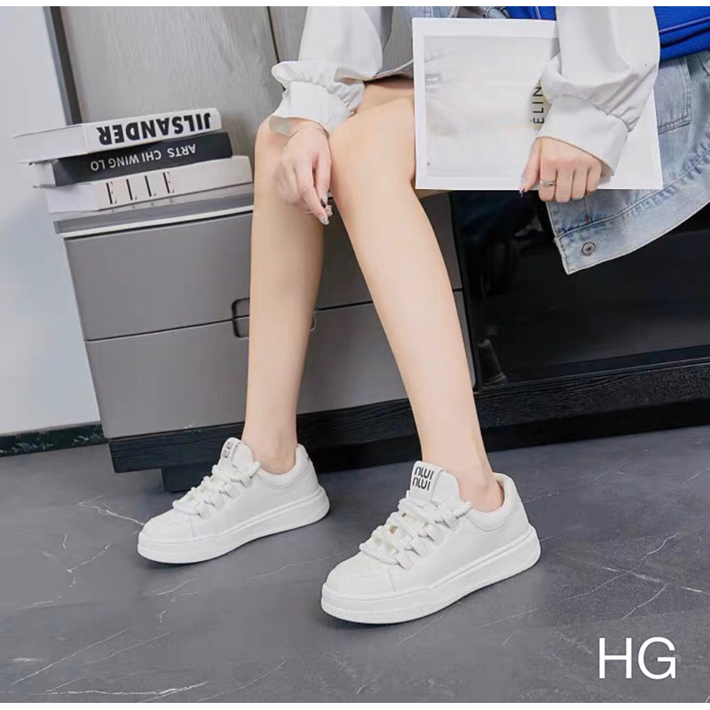 Giày Thể thao cực chất, hàng cao cấp full box .đế răng cưa Chất da mềm xịn chắc chân đi êm ru Fullbox hàng chuẩn loại 1