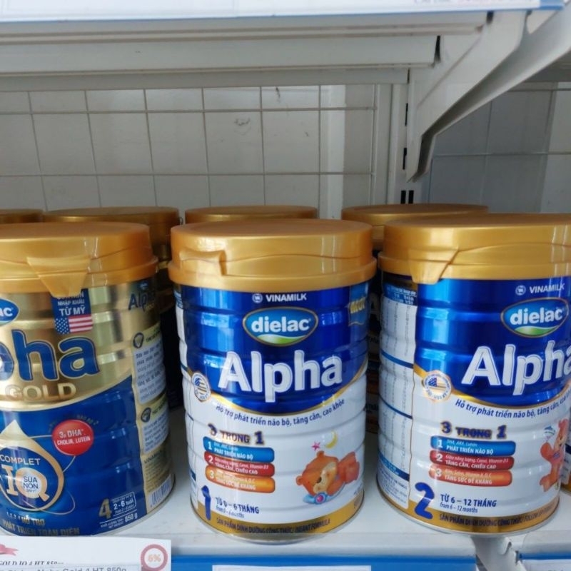 Sữa bột Dielac Alpha 1 900g (cho trẻ từ 0 - 6 tháng tuổi)