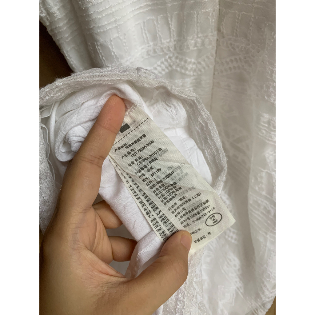 Đầm ôm body ren hiệu HOLLISTER