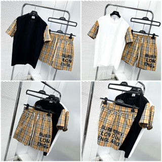 Bộ Đồ Nam Cộc Tay BBR Cổ Tròn Phối Tay Kẻ Sọc Be Quần Kẻ In Chữ Burberry London England.