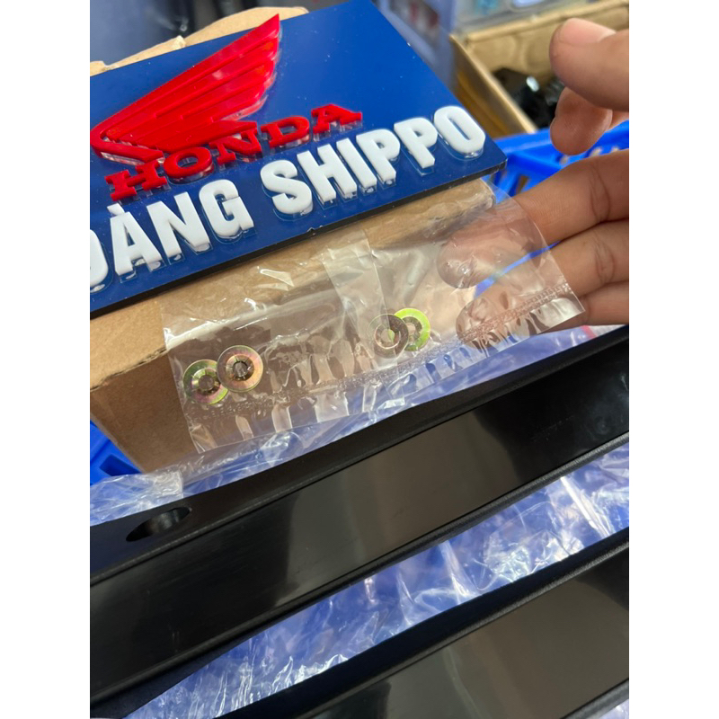 Nẹp thùng xăng supper dream chính hãng