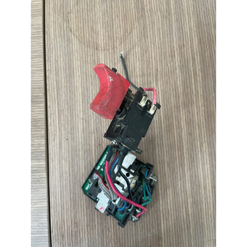 Cò và mạch Bosch 14,4v