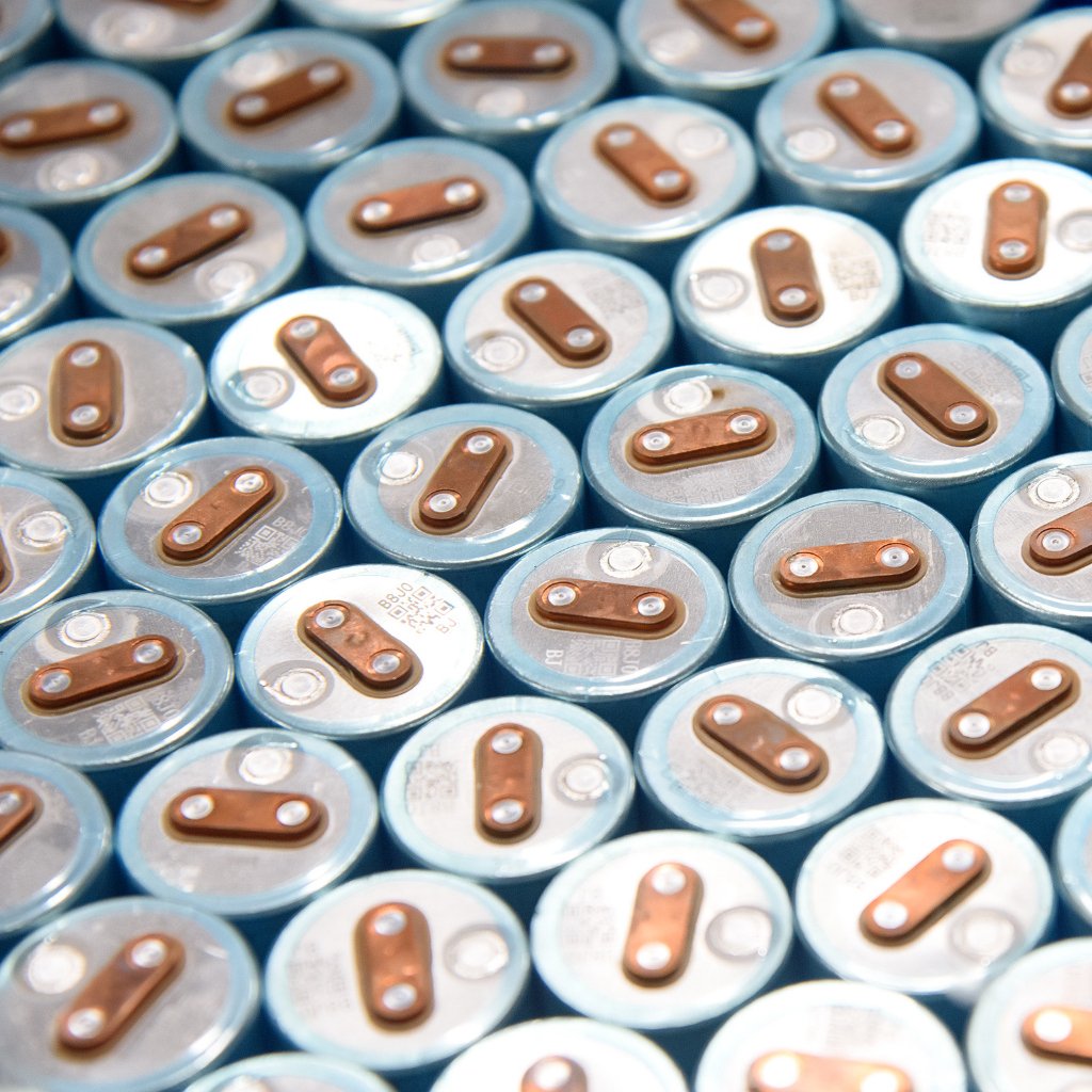 Pin lithium Cell pin 33140 15Ah 3.2V - pin lithium Lifepo4  Trọng lượng của 1 viên 250g gấp đổi 32650