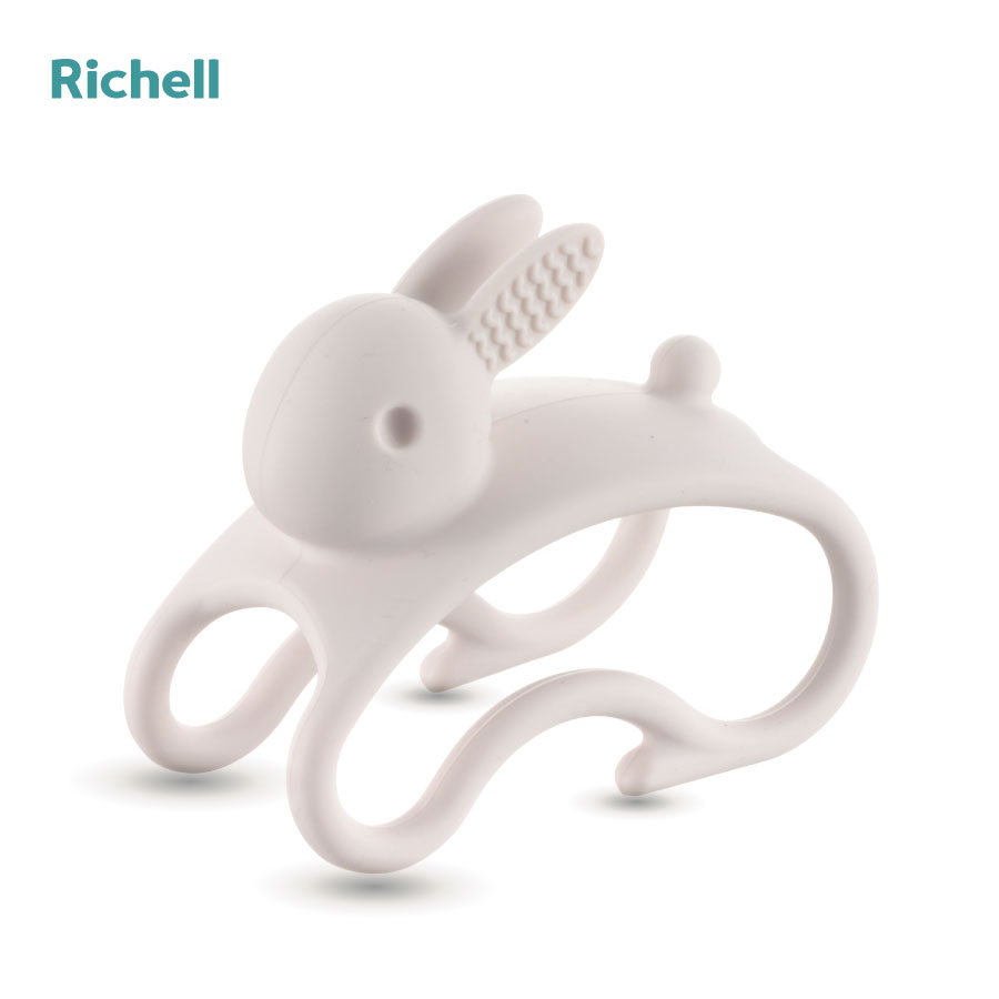 Gặm nướu đồ chơi silicone Richell thiết kế 3D