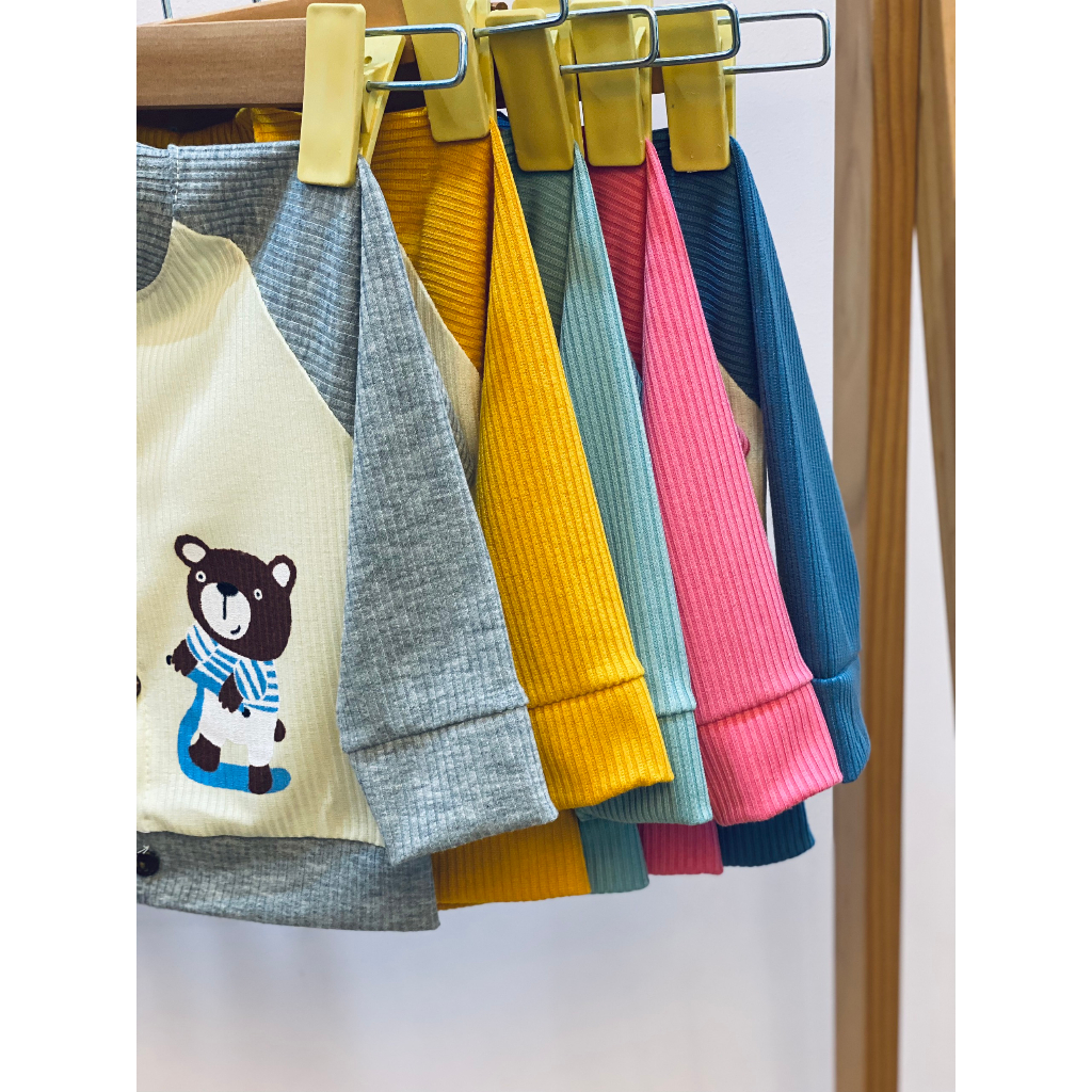 Áo khoác tăm dáng bomber cho bé trai, bé gái