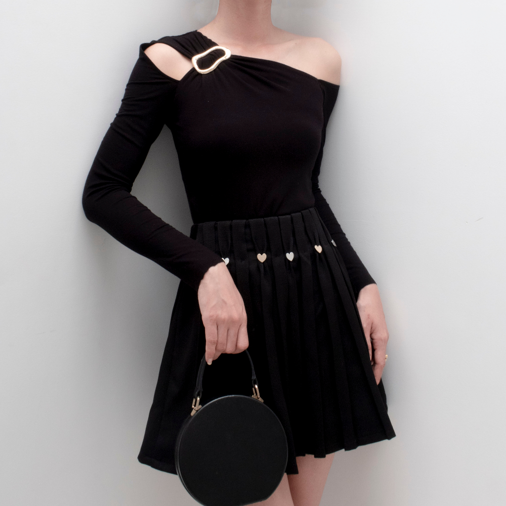 Áo lệch vai thun ôm body, kiểu bẹt vai,  khoét xẻ hở vai sexy gợi cảm- CONFI