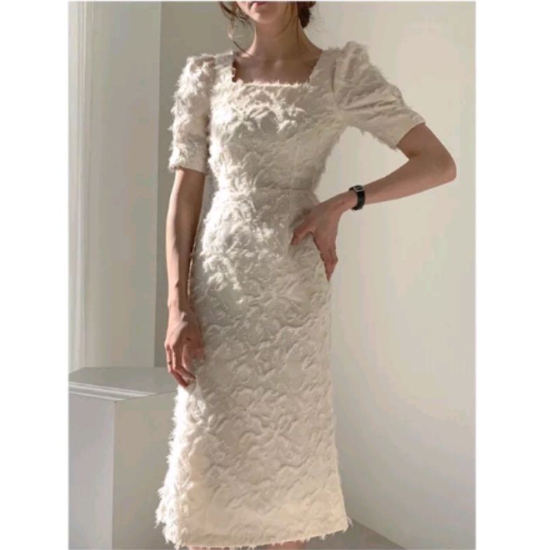 Váy lông vũ size M chất xịn bao êm NEW 100%