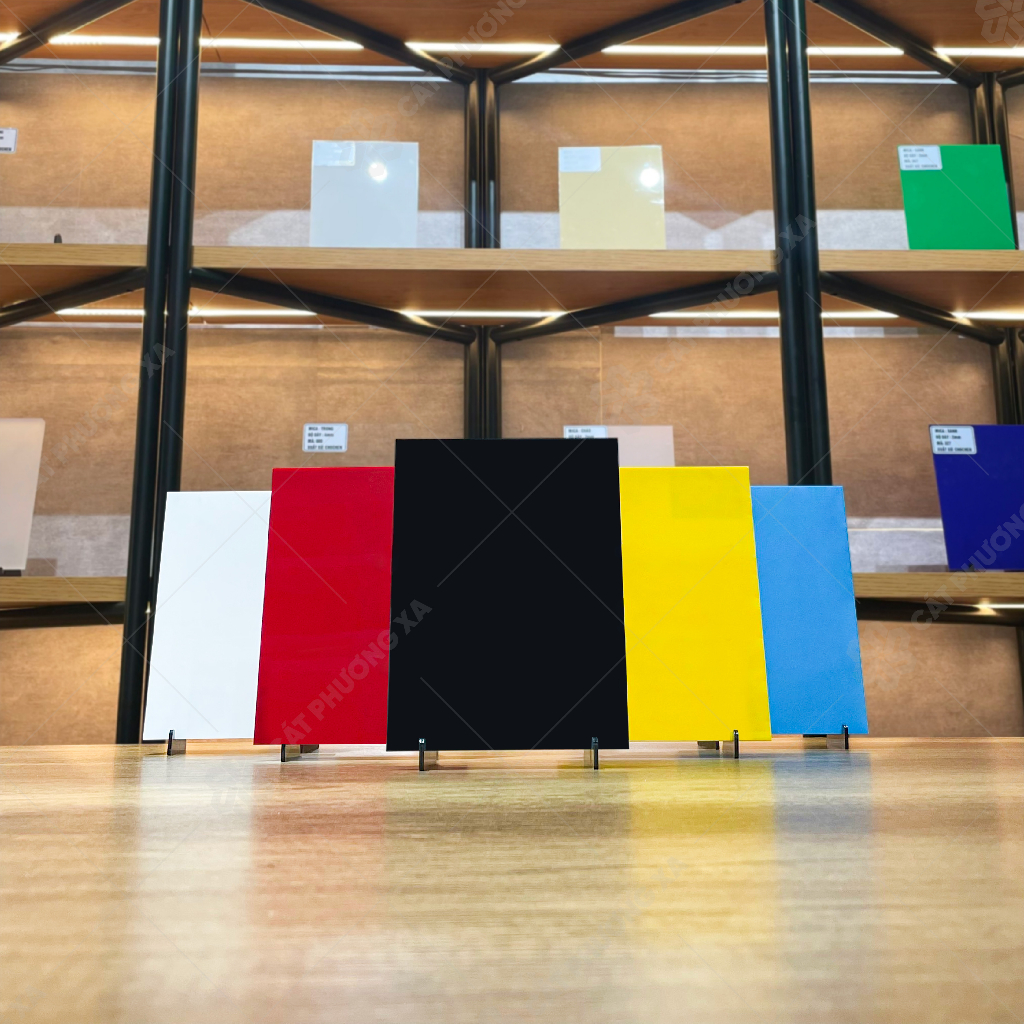 Tấm Nhựa Mica  2mm Nhiều Màu Nhiều Kích Thước