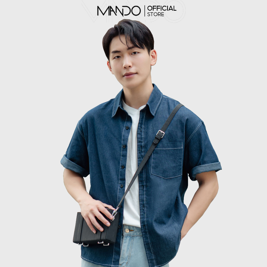 Áo Sơ Mi Denim Tay Ngắn Vải Bò Giấy MANDO Mỏng Nhẹ Thoáng Mát Đứng Form Basic Phong Cách Hàn Quốc SHT010