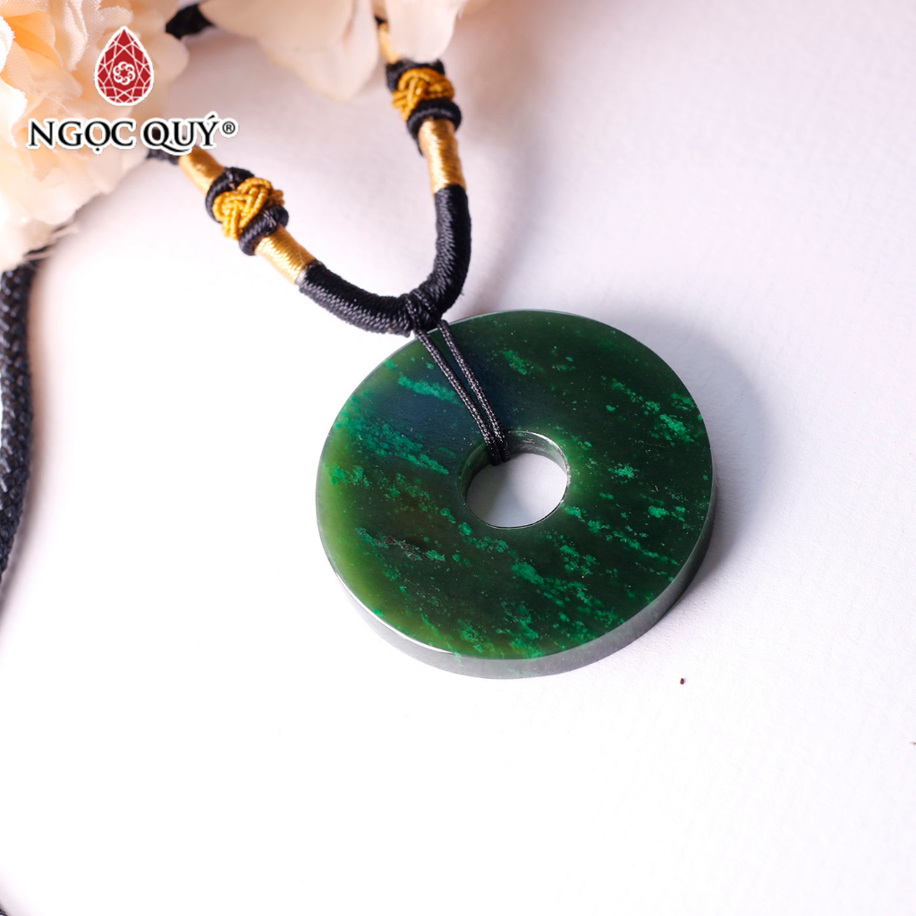 Mặt dây chuyền đống điếu đá Nephrite Jade - Ngọc Quý