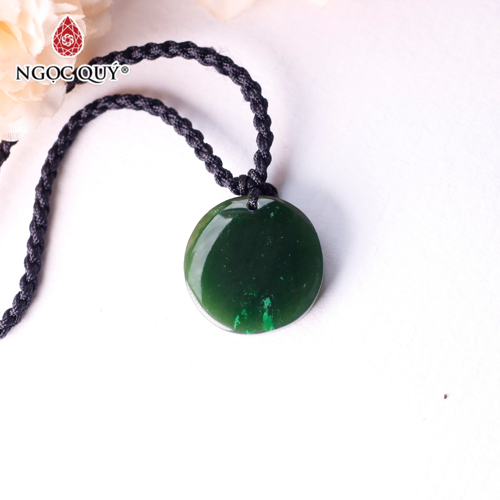 Mặt dây chuyền ngọc tròn đá Nephrite Jade - Ngọc Quý