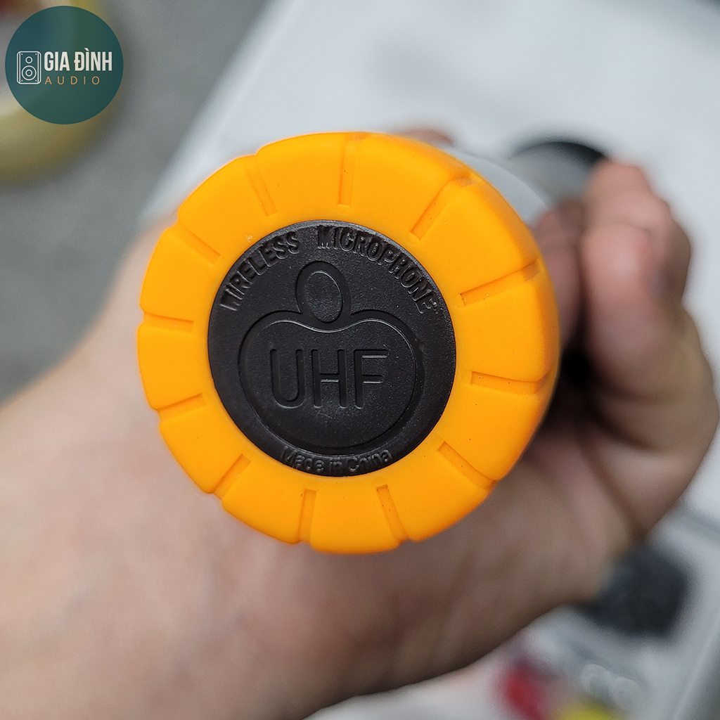 Micro không dây đa năng MTK 1A+ NEW - Tích hợp chỉnh bass, treble, echo ngay trên thân mic