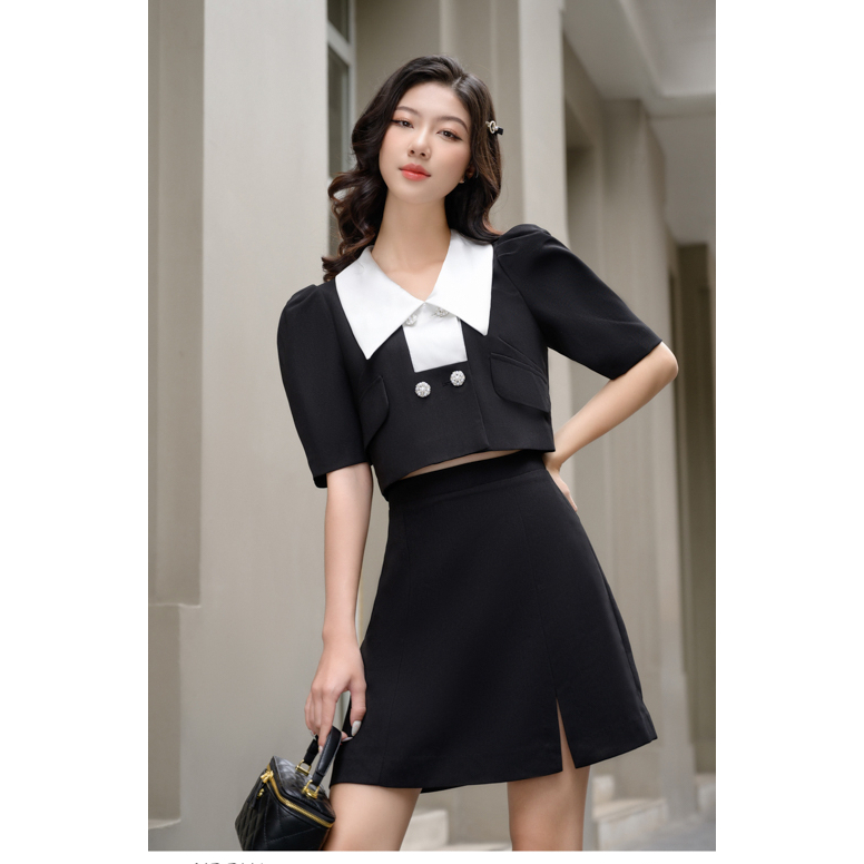 Set áo vest ngắn cổ trắng phối chân váy mini đen YOONA - YH13A056