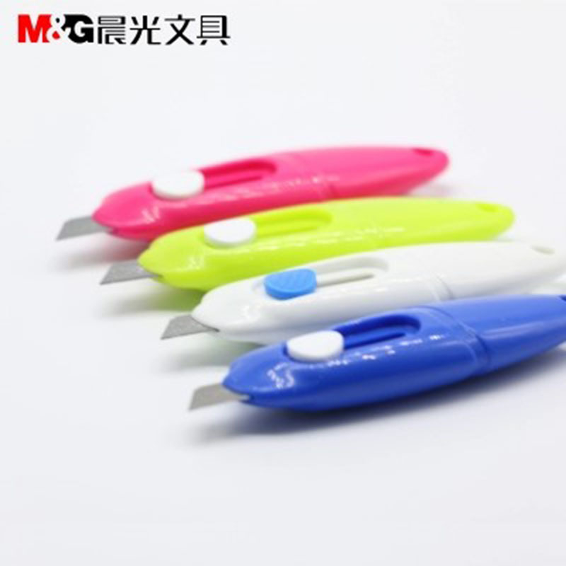 Dao mini M&G ASS91410 kiểu móc khóa, vĩ 20 cái, có 4 màu