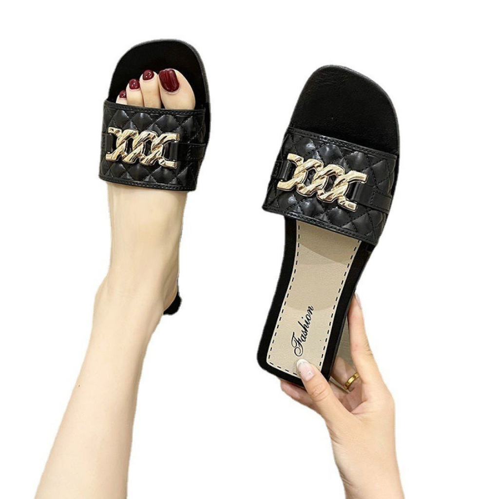 Dép Nữ Quai Ngang Phối Họa Tiết Xích Mạ Vàng