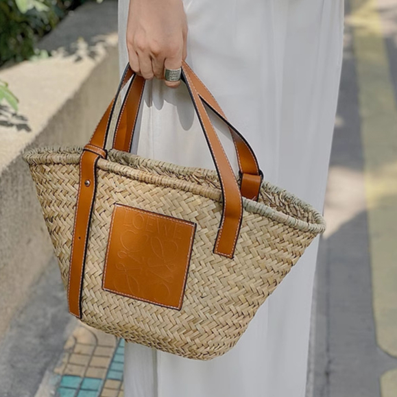 Túi Cói Nữ Đi Du Lịch Hình Xô Quai Da Khắc Logo Đi Biển