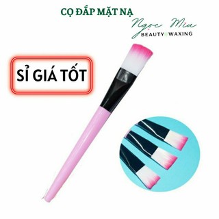 Cọ quyét mặt nạ cán hồng