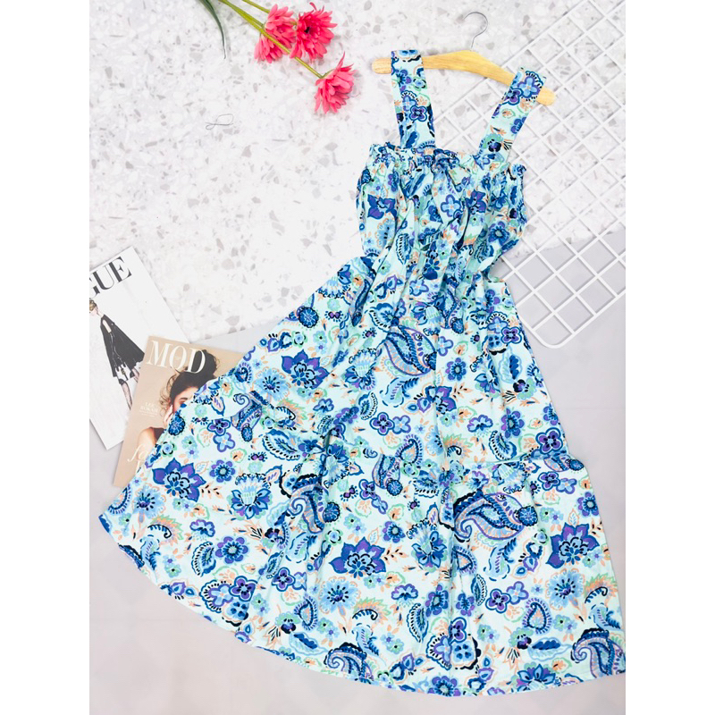 VÁY LANH-ĐẦM TOLE LANH DÂY BẢN ĐUÔI CÁ NƠ NGỰC SIZE L