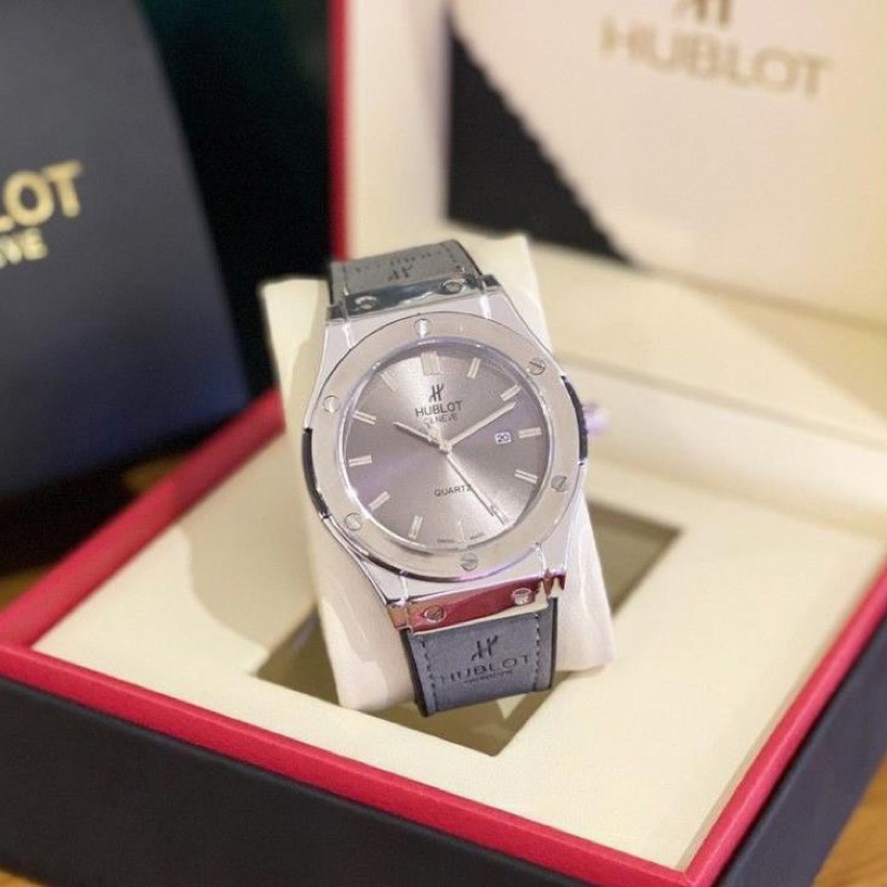 Đồng hồ Hu nam bản trơn quai da đẳng cấp