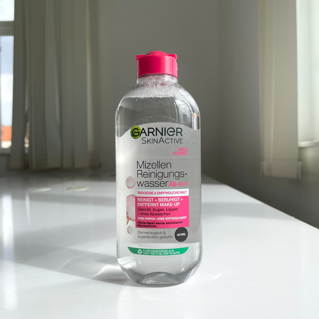 Nước Tẩy Trang Làm Sạch Sâu Dịu Nhẹ Cho Mọi Loại Da - Garnier Micellar Cleansing Water 400ml