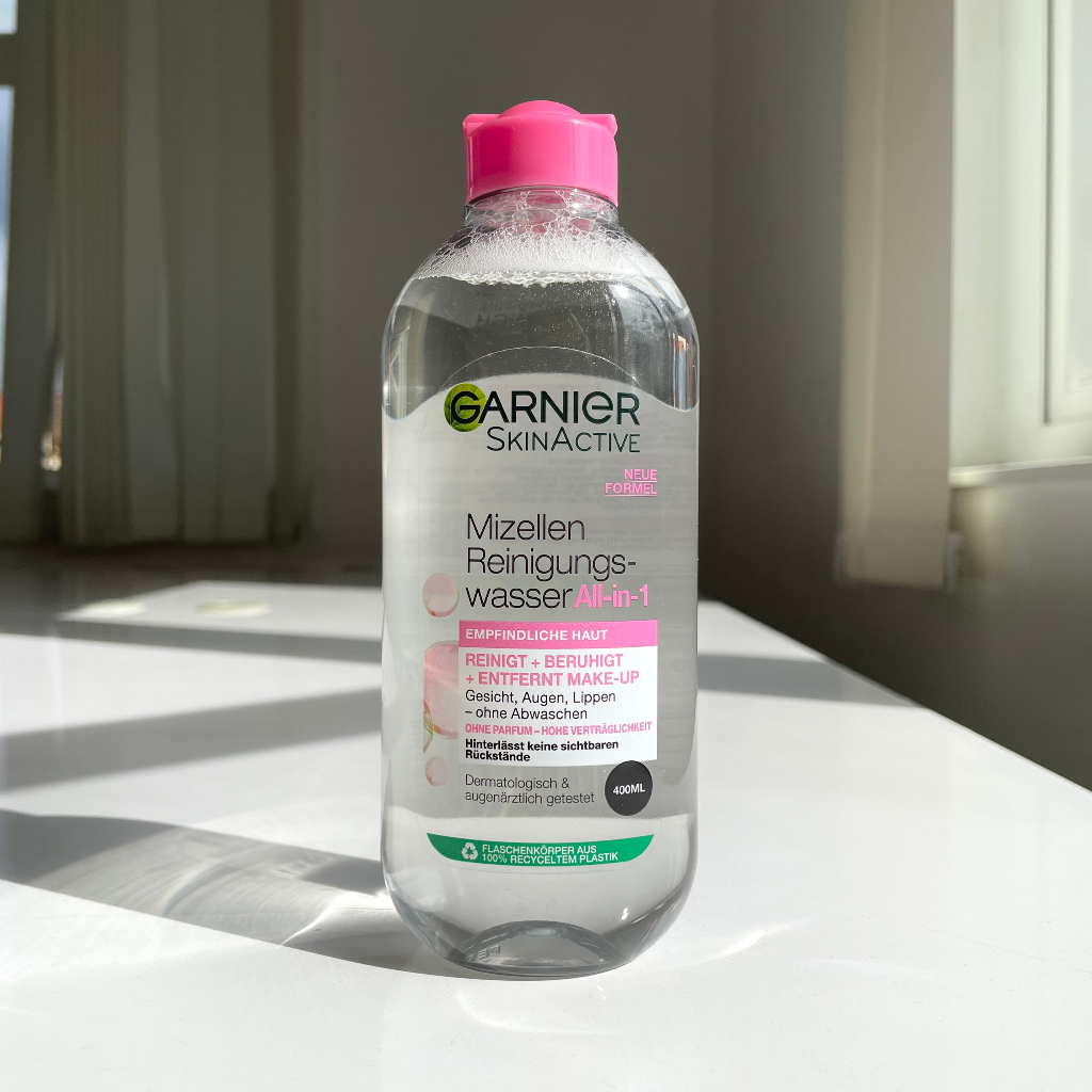 Nước Tẩy Trang Làm Sạch Sâu Dịu Nhẹ Cho Mọi Loại Da - Garnier Micellar Cleansing Water 400ml