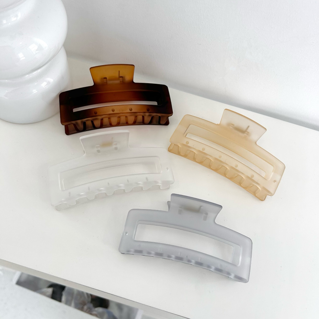Kẹp tóc dáng vuông lớn dạng mờ Modleaf Matte Square pin Hàn Quốc