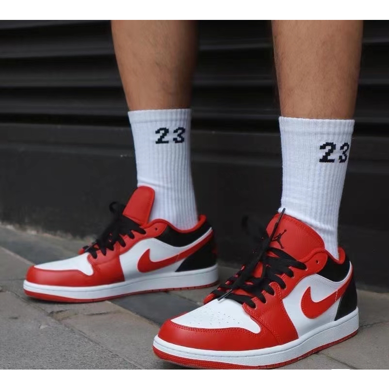 （Sản phẩm chính hãng）Giày thể thao nam nữ giày Nike Air Jordan 1 Low AJ1