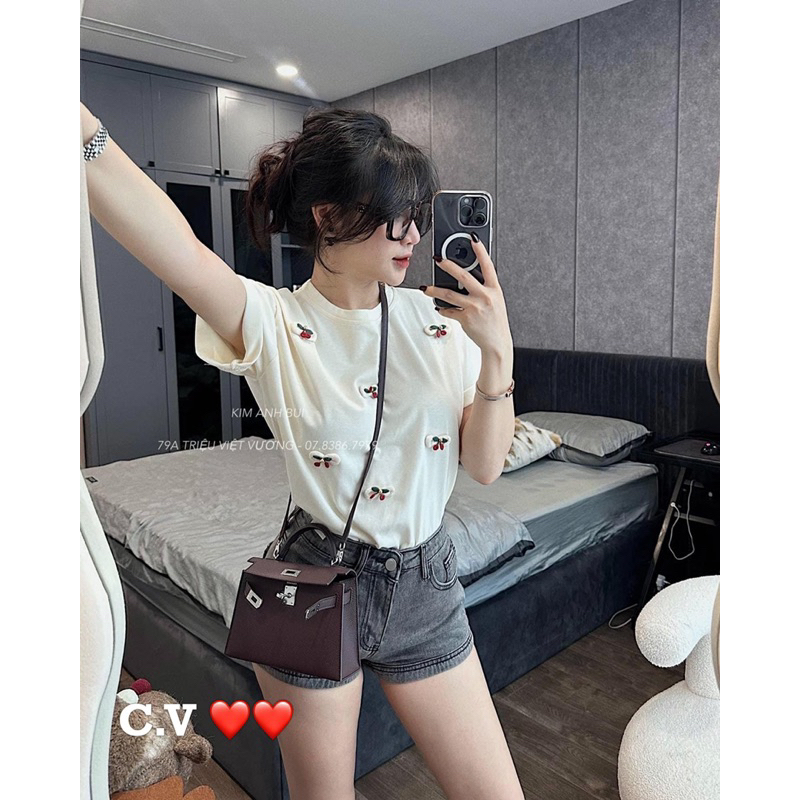 Áo Phông Đính Cherry Hot Hit