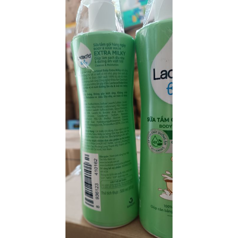 Tắm gội cho bé Lactacyd Baby Extra Milk 500ml