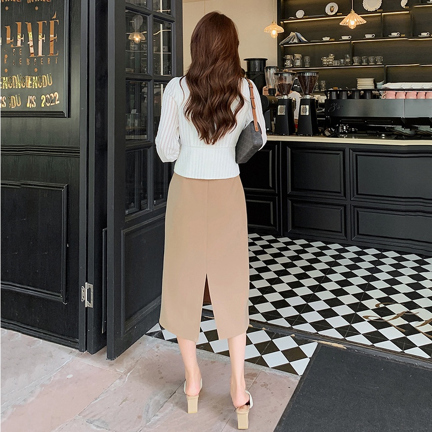 Chân Váy Dáng A Sẻ Sau Dài 70cm Chất Vải Tuyết Mưa Cao Cấp Dày Mịn Không Nhăn HT099 | BigBuy360 - bigbuy360.vn