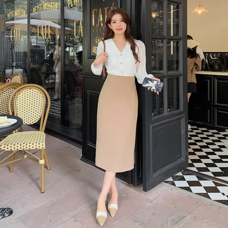 Chân Váy Dáng A Sẻ Sau Dài 70cm Chất Vải Tuyết Mưa Cao Cấp Dày Mịn Không Nhăn HT099 | BigBuy360 - bigbuy360.vn