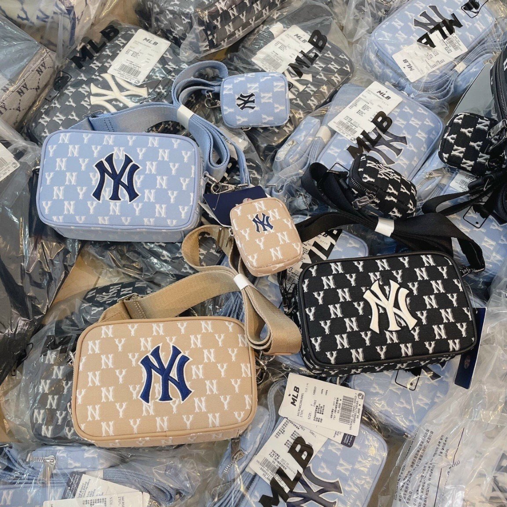 Túi MLB Dáng Hộp 2 ngăn size 18 cm - Monogram Mini Crossbag